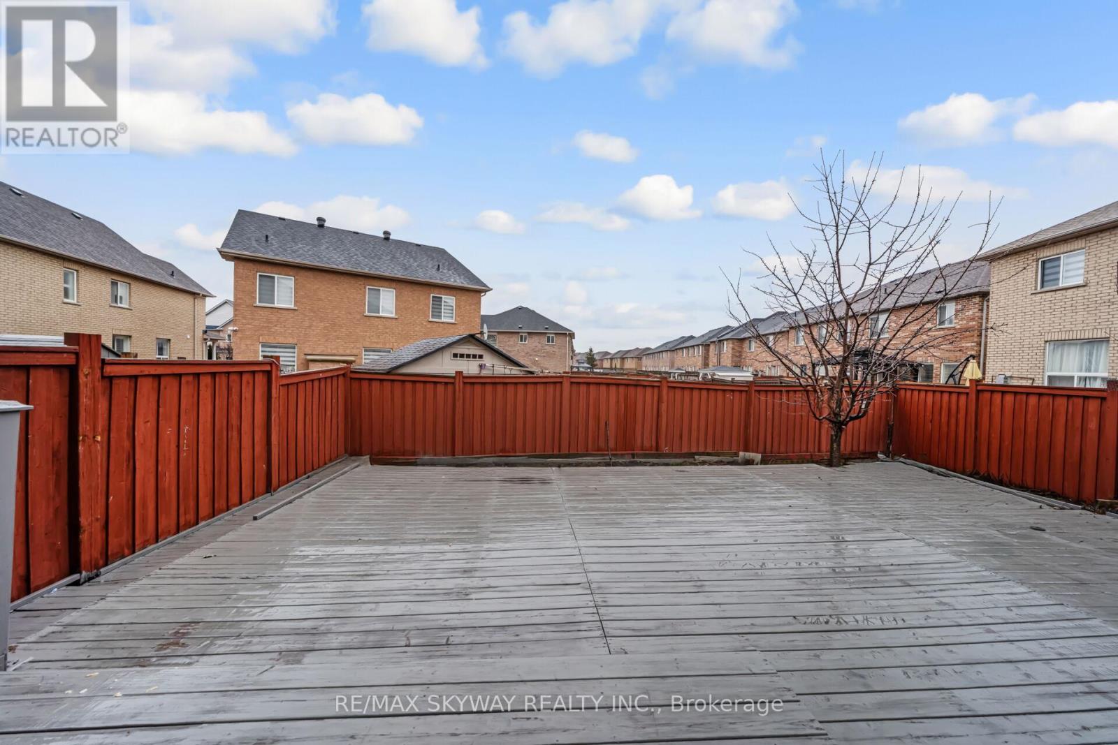 54 Sled Dog Road, Brampton, Ontario  L6R 0J7 - Photo 47 - W12991770
