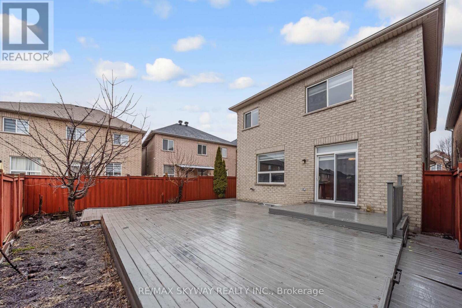 54 Sled Dog Road, Brampton, Ontario  L6R 0J7 - Photo 48 - W12991770