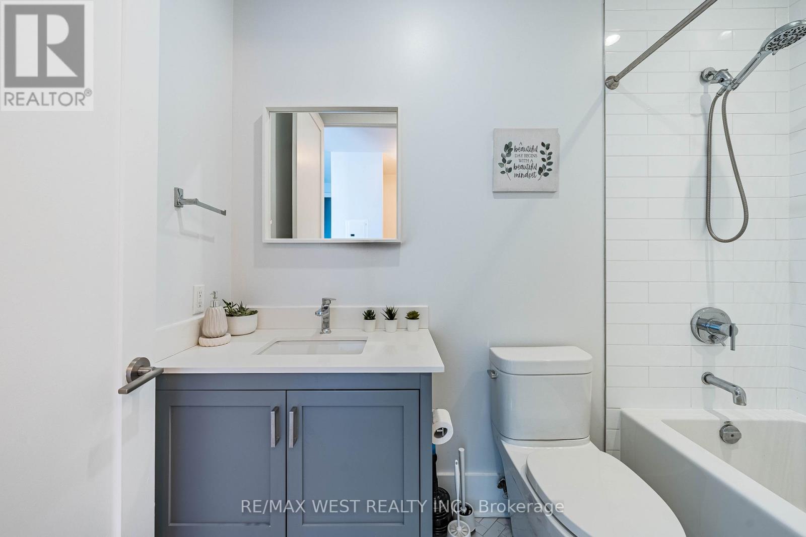 2906 - 103 The Queens Way, Toronto, Ontario  M6S 5B3 - Photo 21 - W12991796