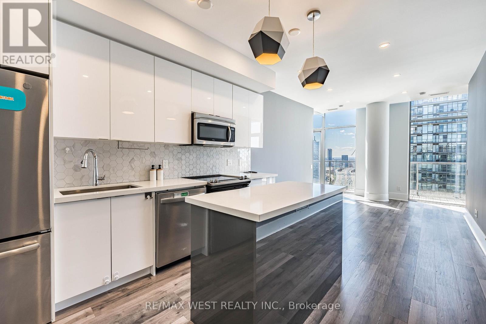 2906 - 103 The Queens Way, Toronto, Ontario  M6S 5B3 - Photo 4 - W12991796