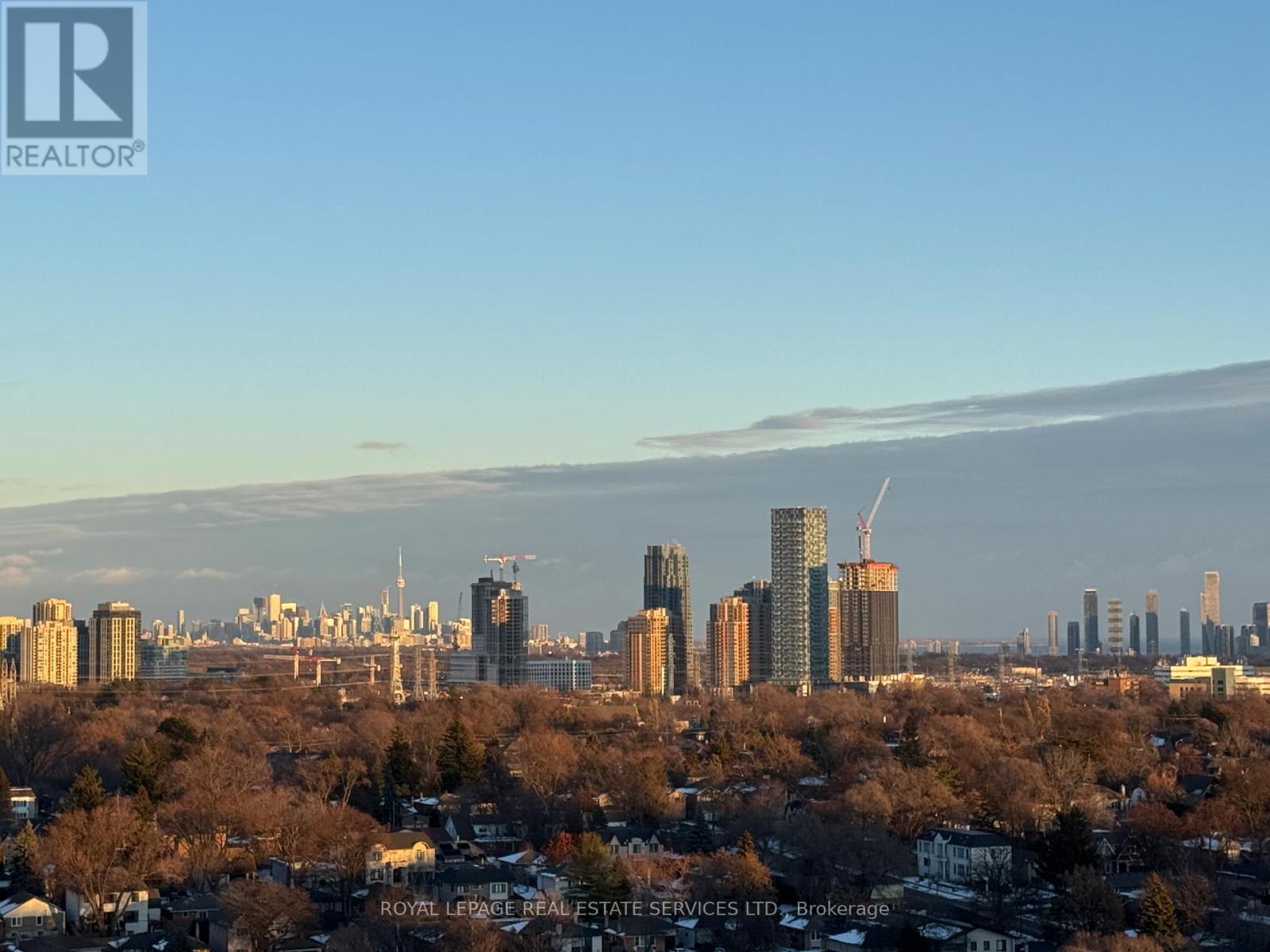 1710 - 1 Valhalla Inn Road, Toronto, Ontario  M9B 1S9 - Photo 21 - W12991806