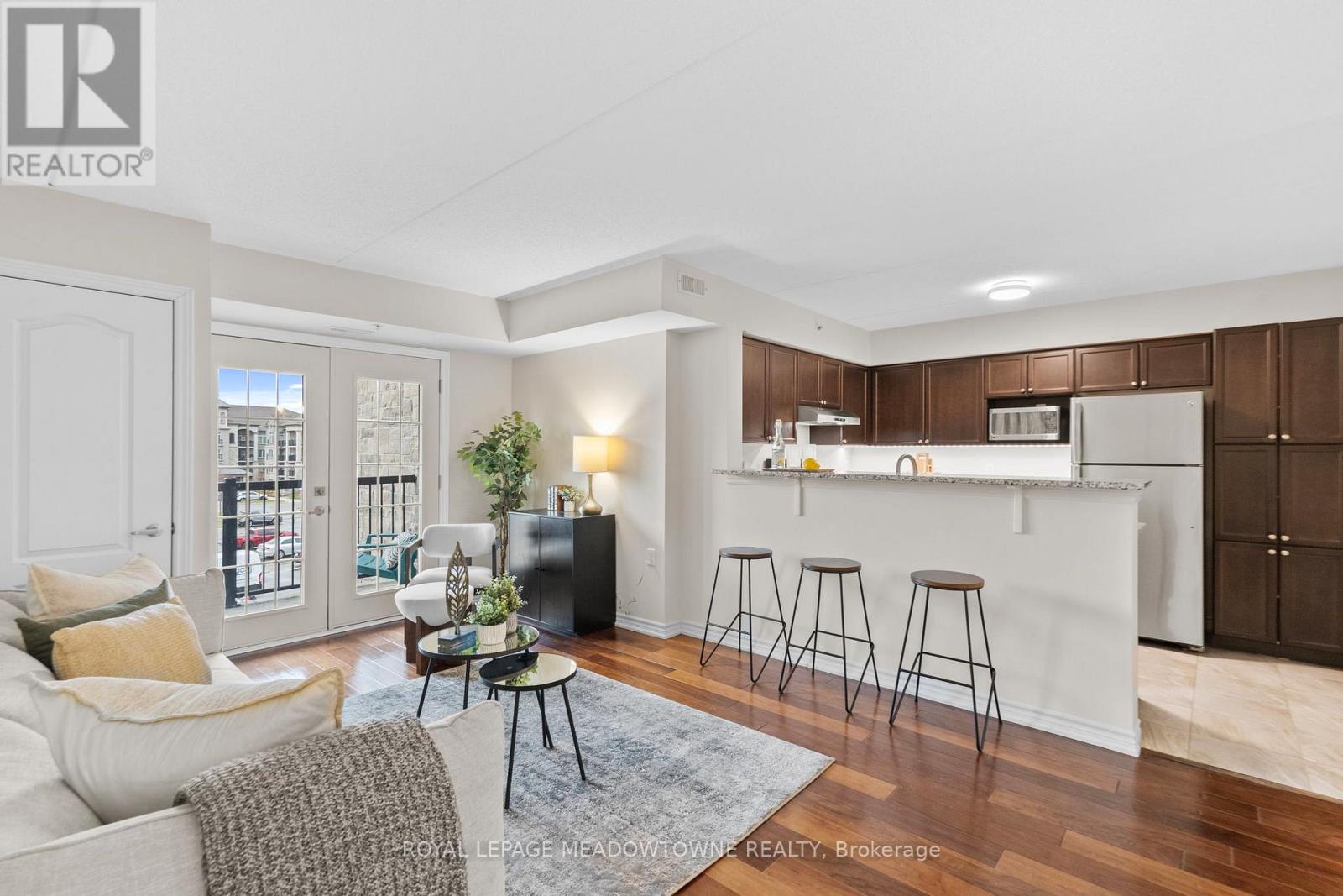 310 - 1470 Main Street E, Milton, Ontario  L9T 8W6 - Photo 11 - W12991852