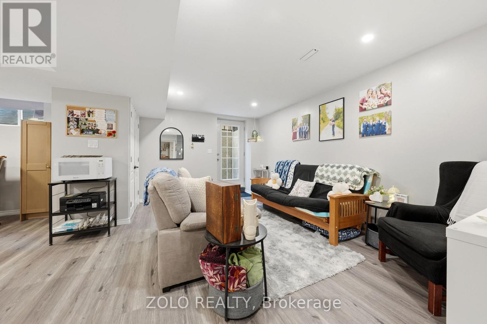 25 Twistleton Street, Caledon, Ontario  L7C 3V9 - Photo 33 - W12991940