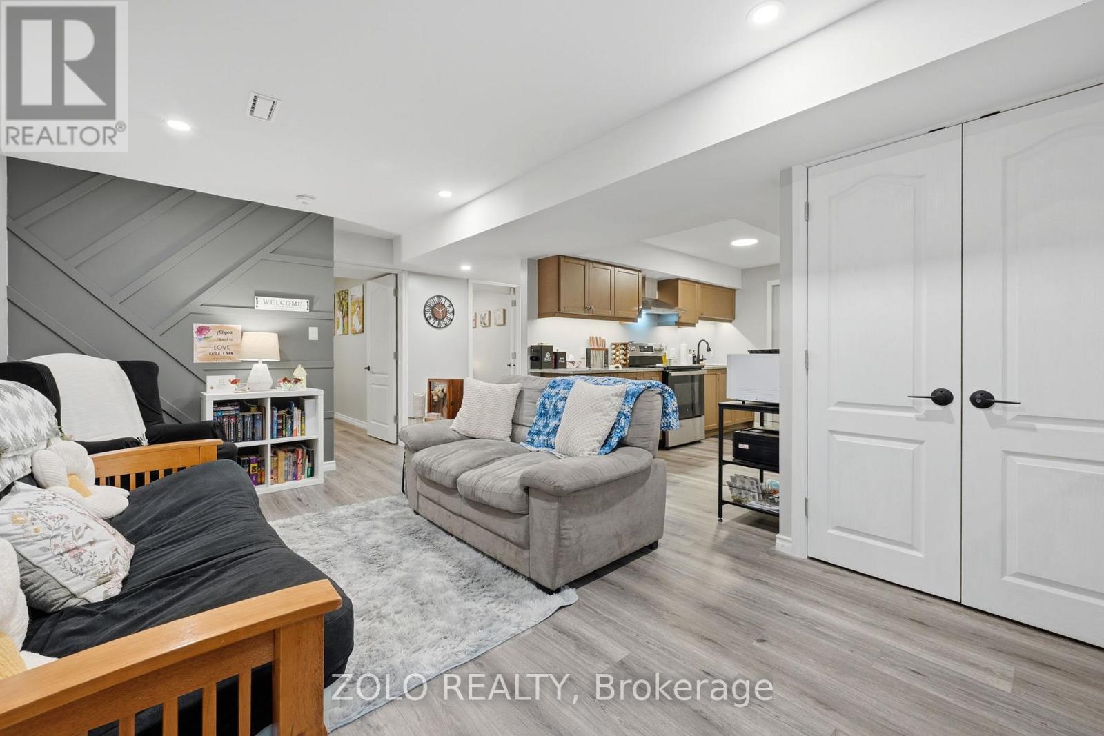 25 Twistleton Street, Caledon, Ontario  L7C 3V9 - Photo 34 - W12991940