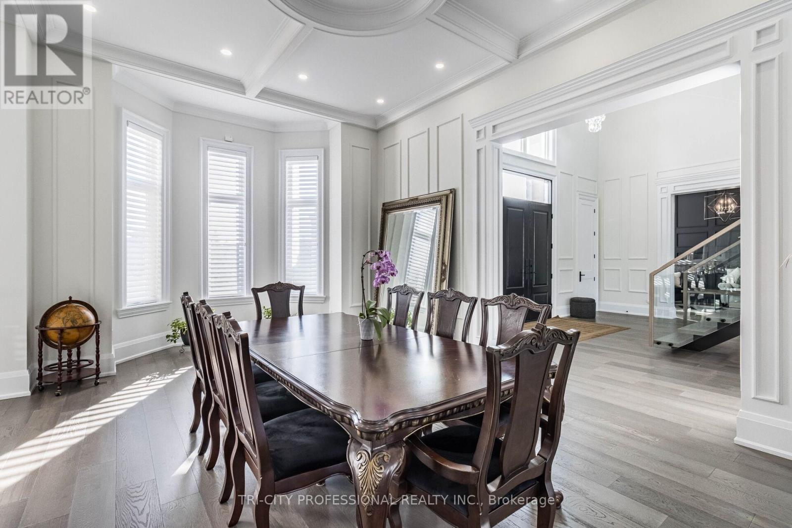 27 Morris Court, Brampton, Ontario  L6P 0G7 - Photo 21 - W12991948