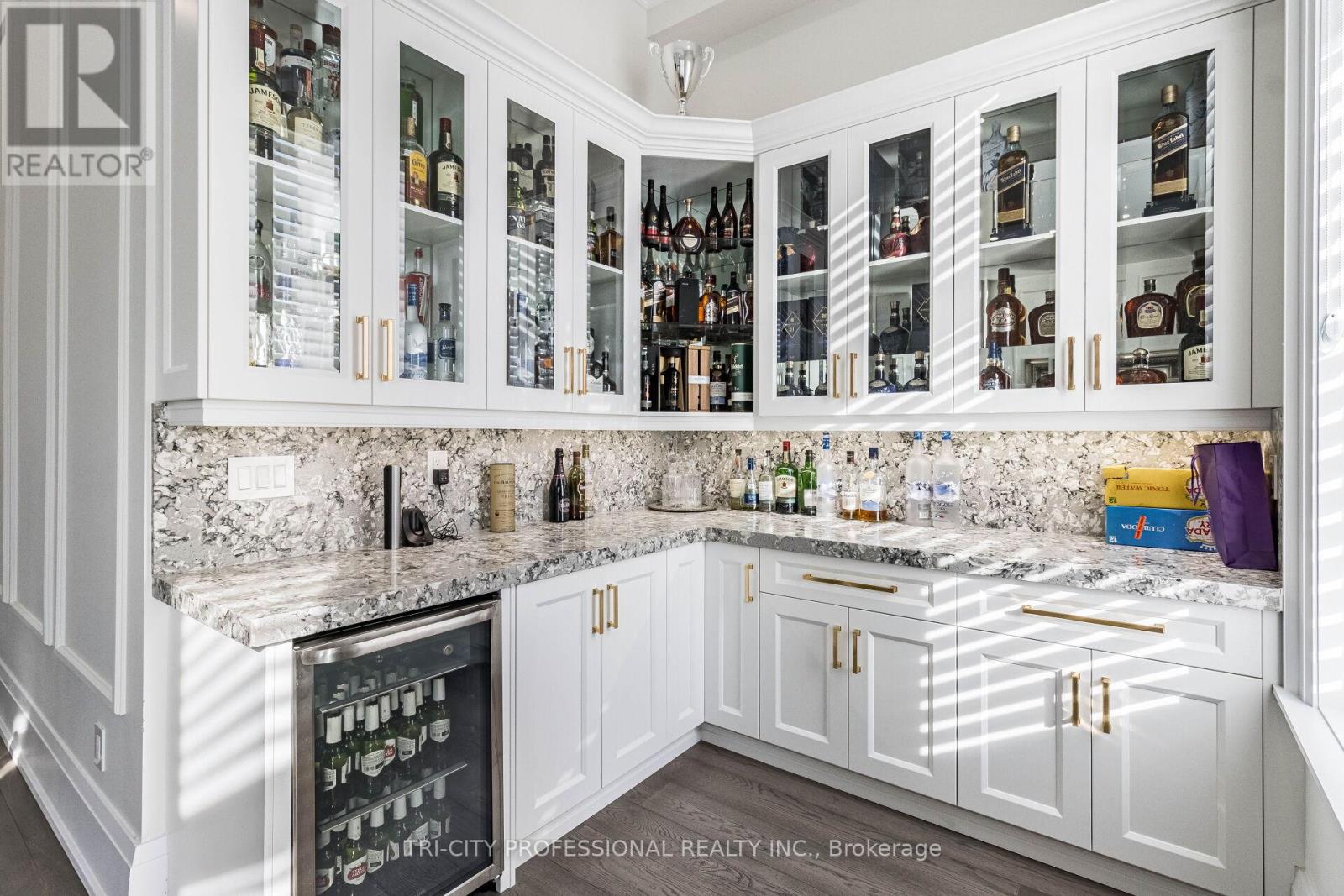 27 Morris Court, Brampton, Ontario  L6P 0G7 - Photo 23 - W12991948