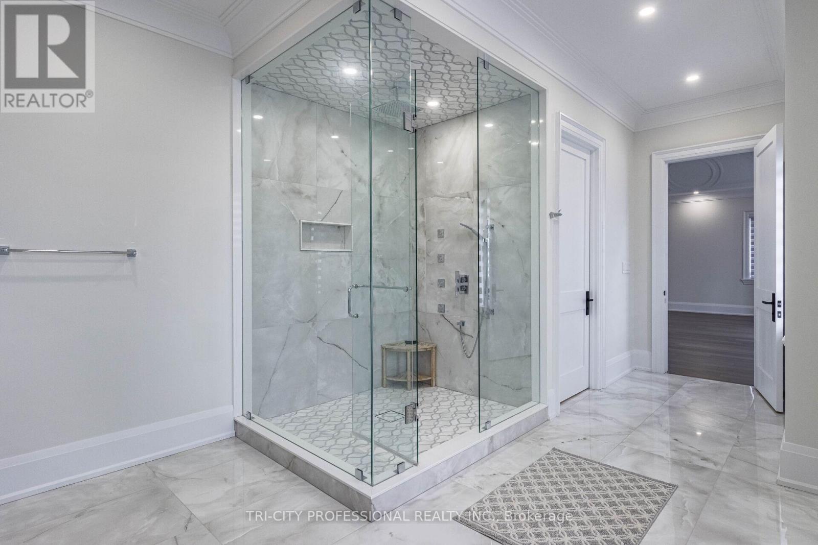 27 Morris Court, Brampton, Ontario  L6P 0G7 - Photo 42 - W12991948