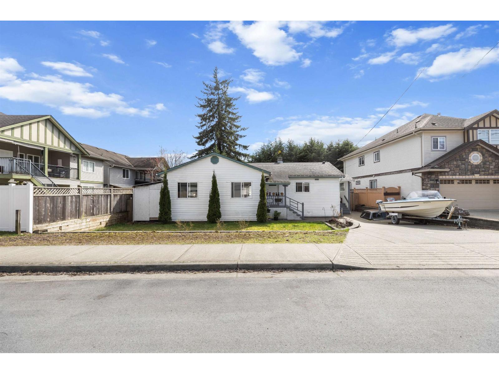 32622 EGGLESTONE AVENUE, Mission, British Columbia