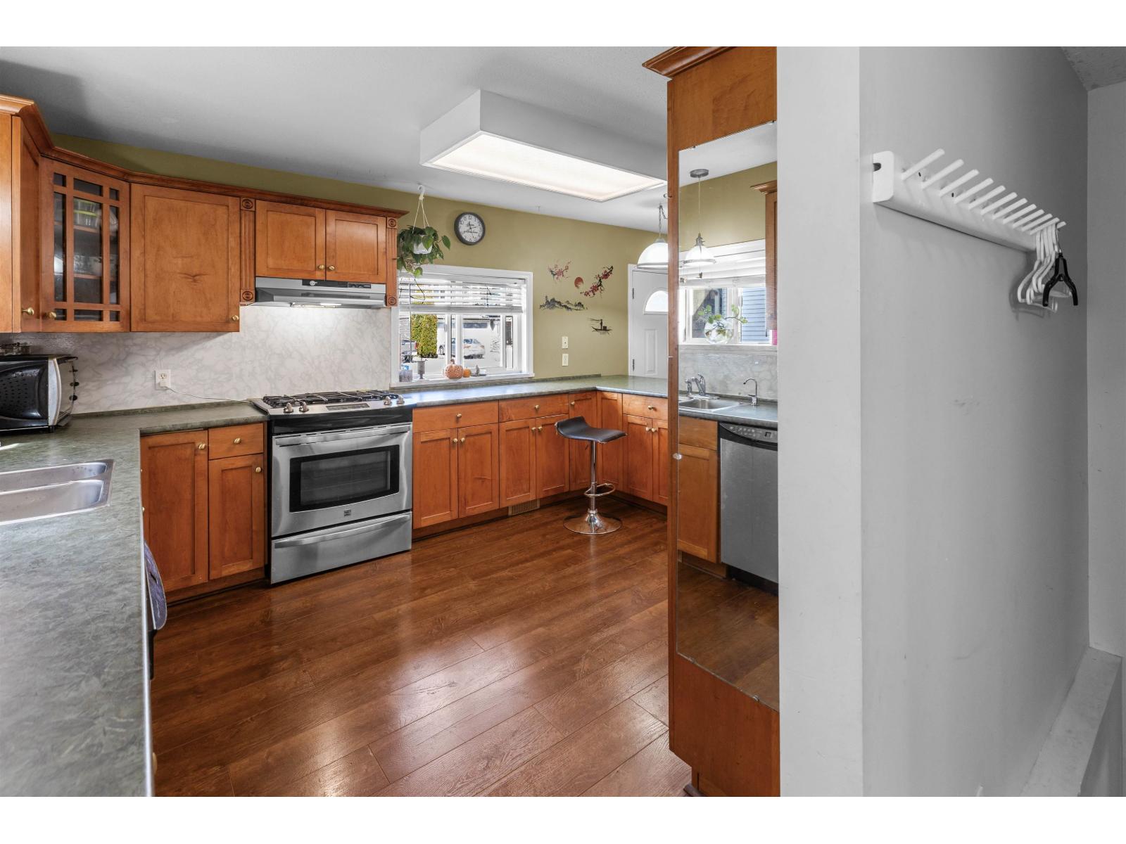 32622 Egglestone Avenue, Mission, British Columbia  V4S 1A2 - Photo 7 - R3107573