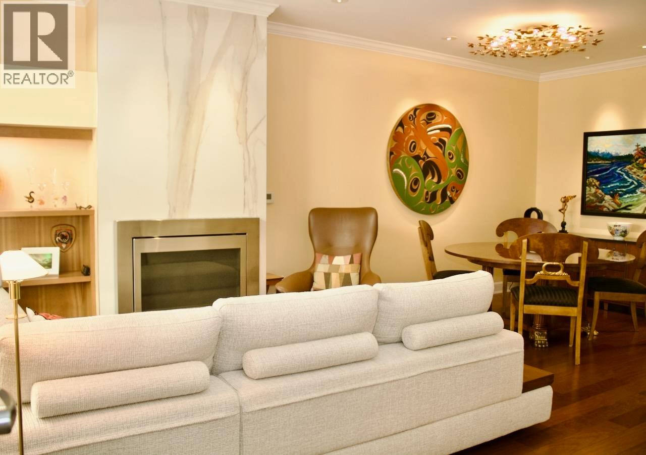 1934 Haro Street, Vancouver, British Columbia  V6G 1H6 - Photo 2 - R3110330