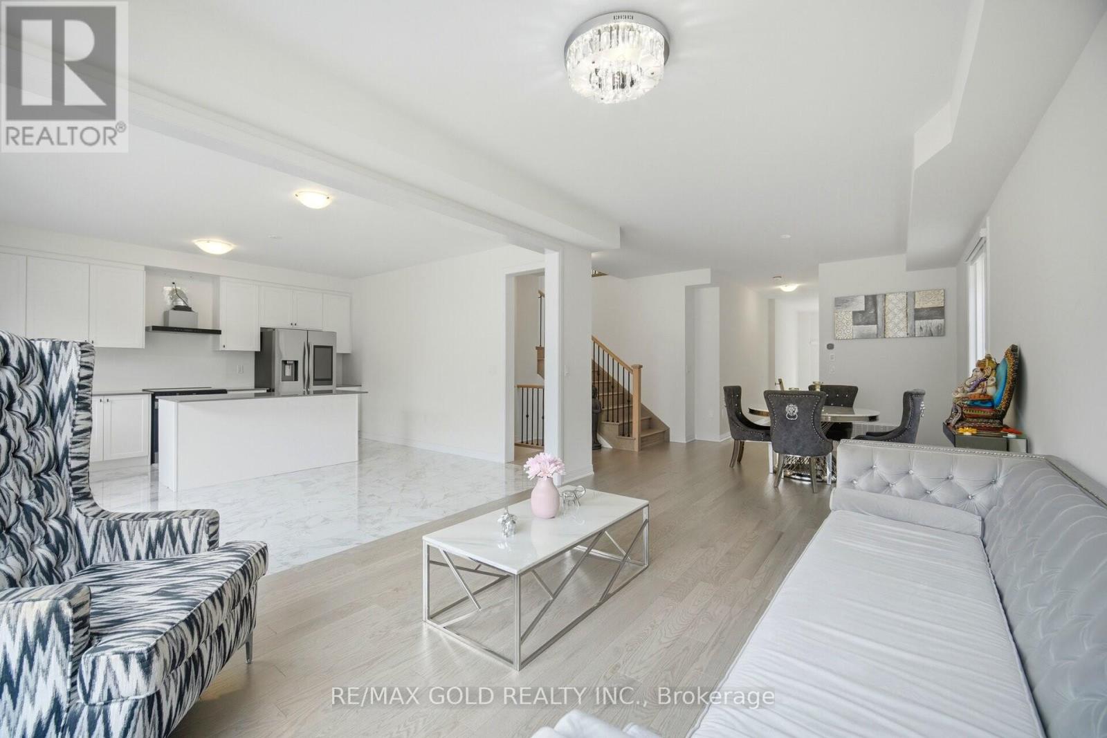 78 Player Drive, Erin, Ontario  N0B 1T0 - Photo 6 - X12991650