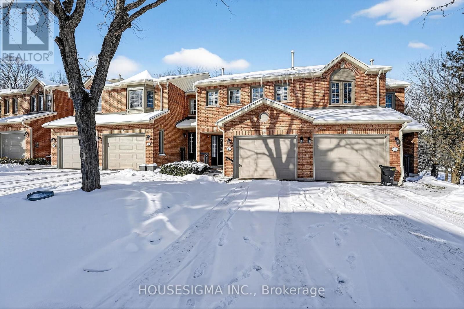 2 - 14 Huntingwood Avenue, Hamilton, Ontario  L9H 6X3 - Photo 2 - X12991698