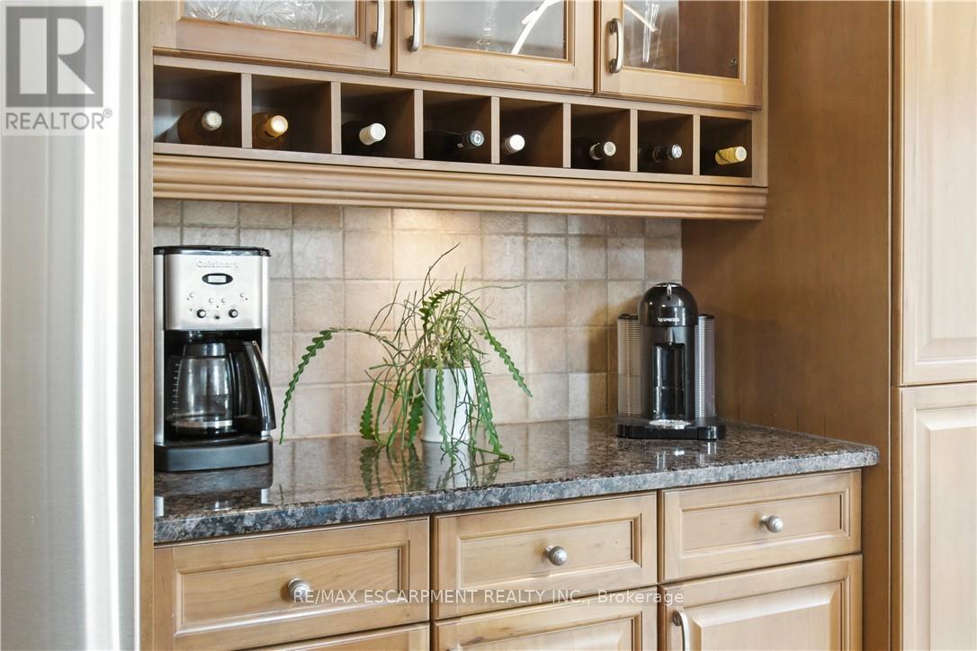 10 Shadowdale Drive, Hamilton, Ontario  L8E 5E7 - Photo 20 - X12991700