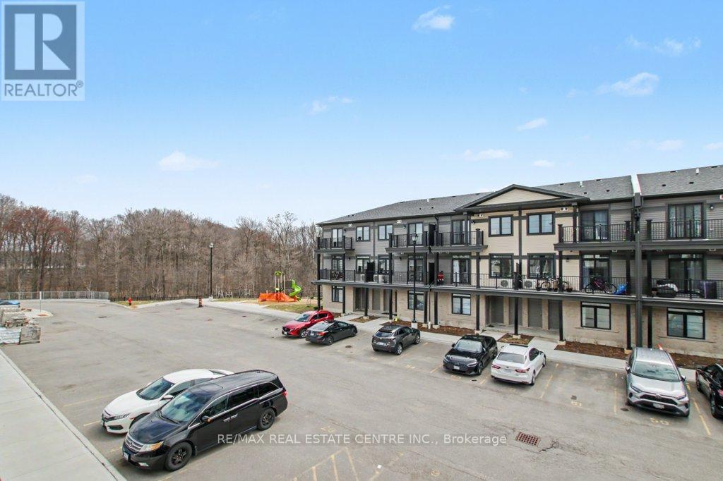 53 Lomond Lane, Kitchener, Ontario  N2R 0T6 - Photo 12 - X12991706