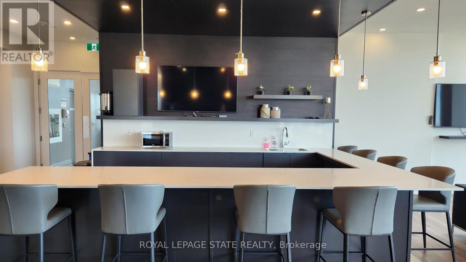 511 - 101 Locke Street, Hamilton, Ontario  L8P 4A6 - Photo 14 - X12991744