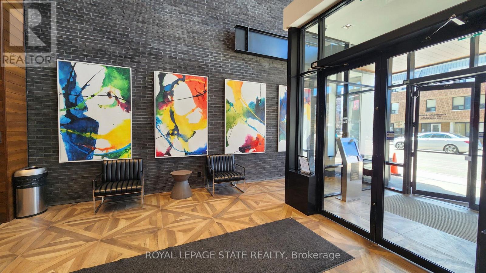 511 - 101 Locke Street, Hamilton, Ontario  L8P 4A6 - Photo 3 - X12991744