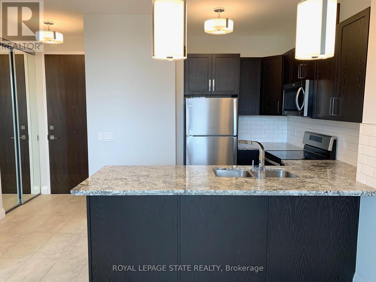 511 - 101 Locke Street, Hamilton, Ontario  L8P 4A6 - Photo 5 - X12991744