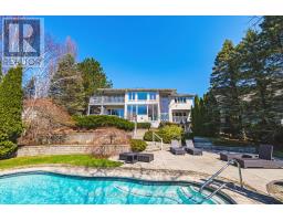 2 ANSLOW COURT, Hamilton, Ontario