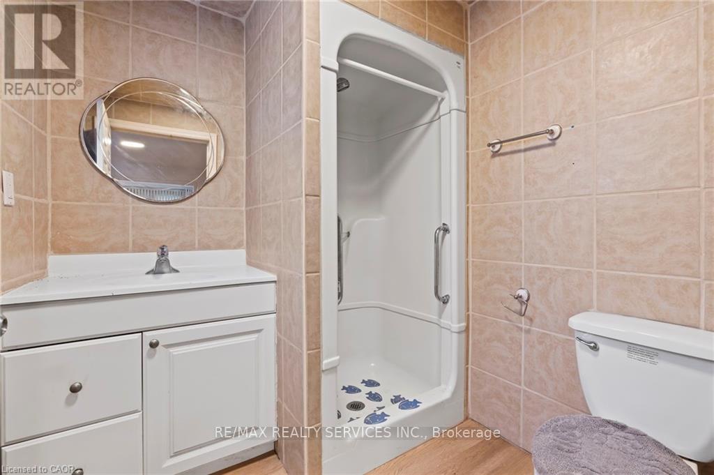 5292 Bridge Street, Niagara Falls, Ontario  L2E 2T3 - Photo 11 - X12991858