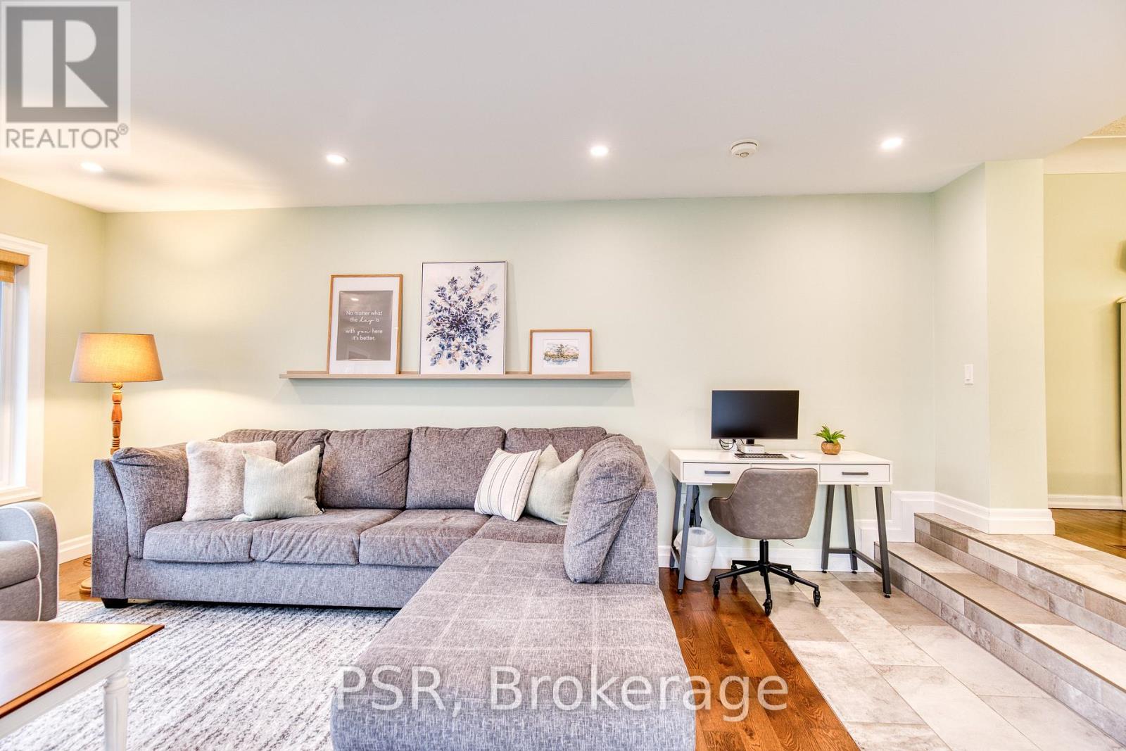 36 Randerson Avenue, Kitchener, Ontario  N2H 3L9 - Photo 18 - X12991918