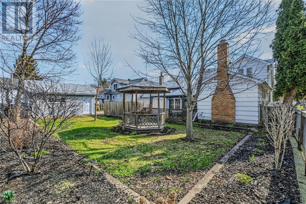 19 Lyndsay Street, Brantford, Ontario  N3T 2C5 - Photo 38 - X12991946