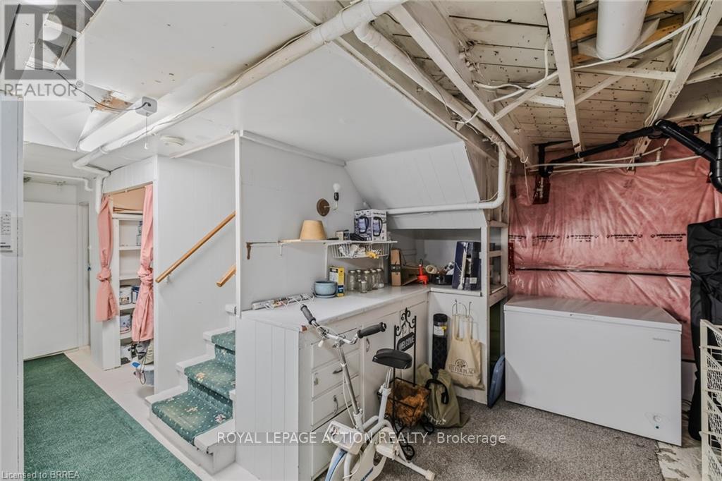 19 Lyndsay Street, Brantford, Ontario  N3T 2C5 - Photo 42 - X12991946