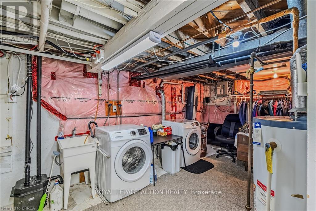 19 Lyndsay Street, Brantford, Ontario  N3T 2C5 - Photo 44 - X12991946