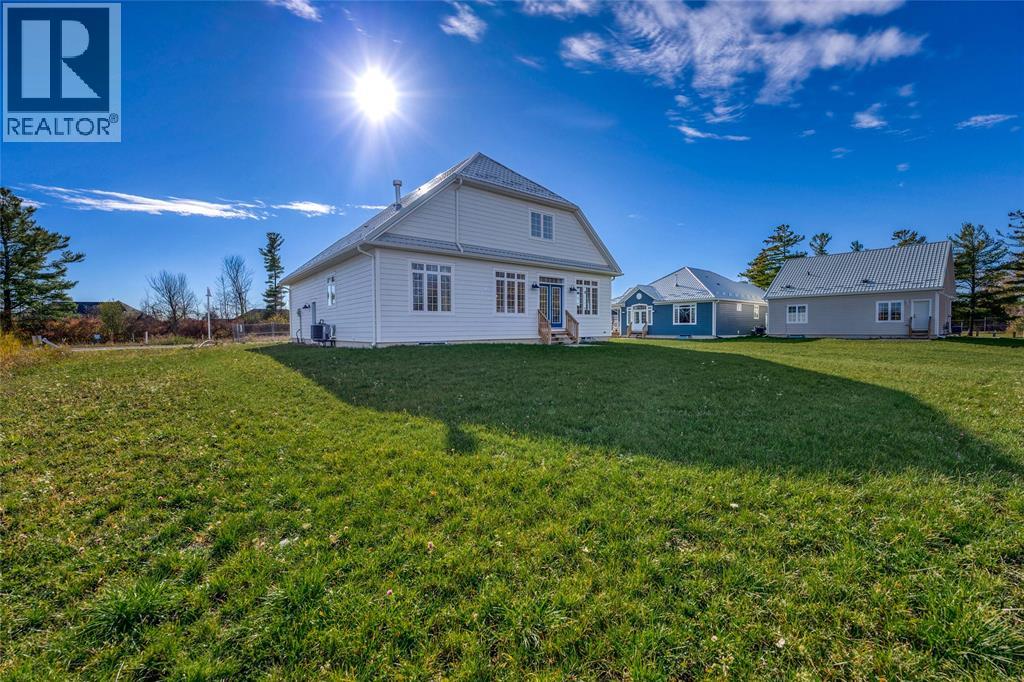 4140 BOARDWALK AVENUE Plympton-Wyoming Ontario Canada N0N1J0 4