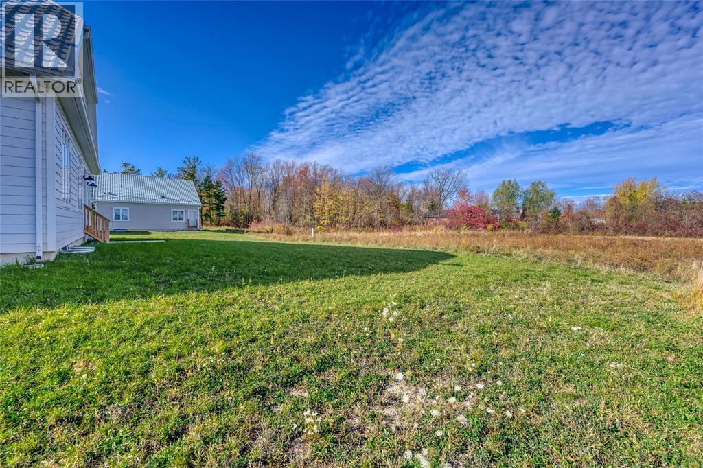 4140 BOARDWALK AVENUE Plympton-Wyoming Ontario Canada N0N1J0 3