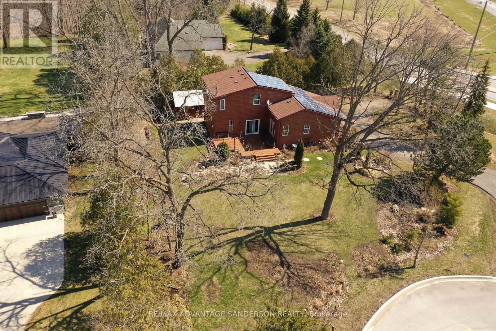 22476 Coldstream Road, Middlesex Centre, Ontario  N0L 1R0 - Photo 4 - X12990168