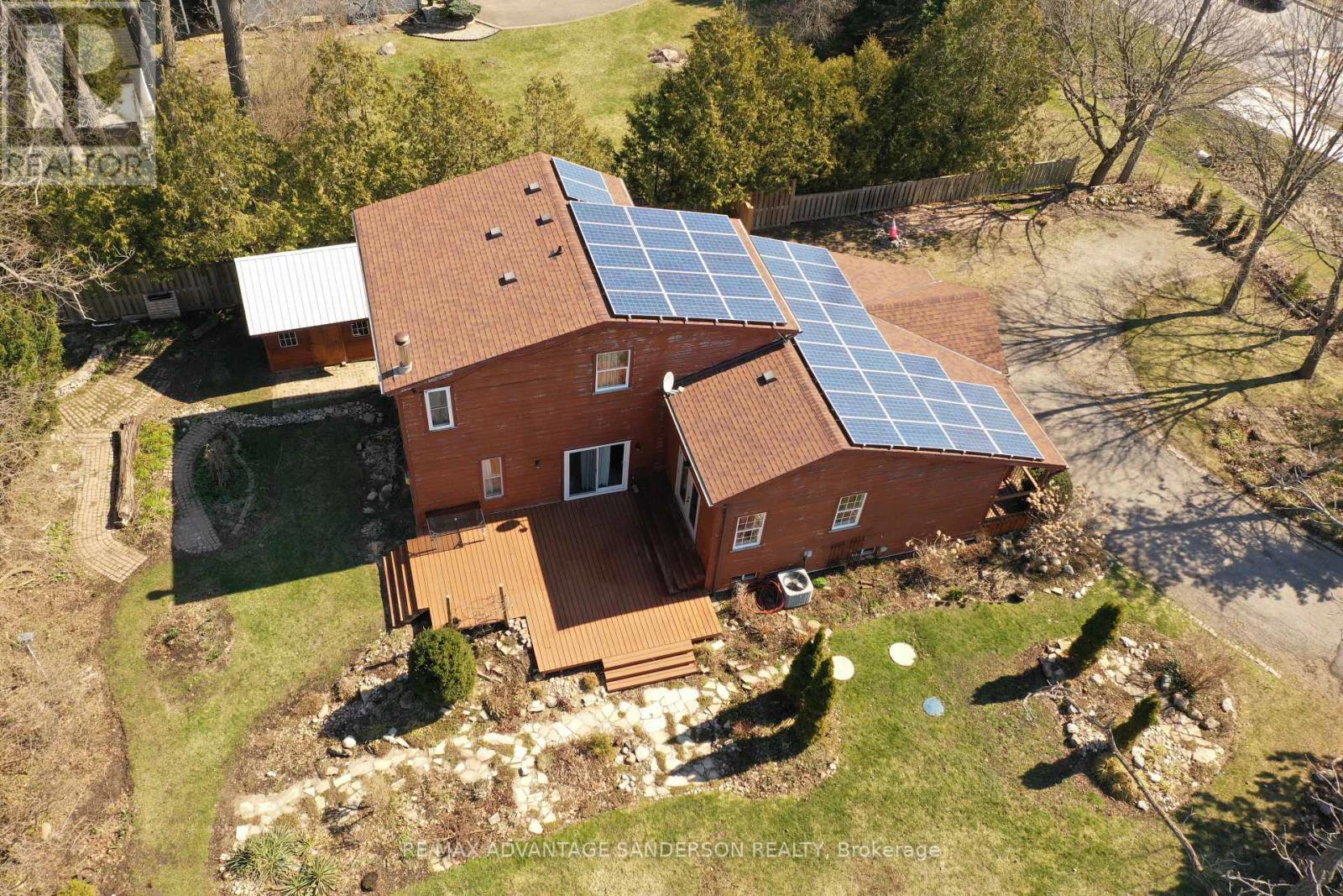 22476 Coldstream Road, Middlesex Centre, Ontario  N0L 1R0 - Photo 5 - X12990168