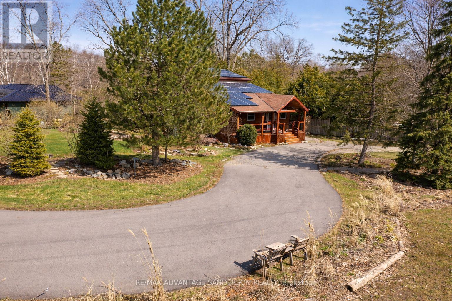 22476 Coldstream Road, Middlesex Centre, Ontario  N0L 1R0 - Photo 8 - X12990168