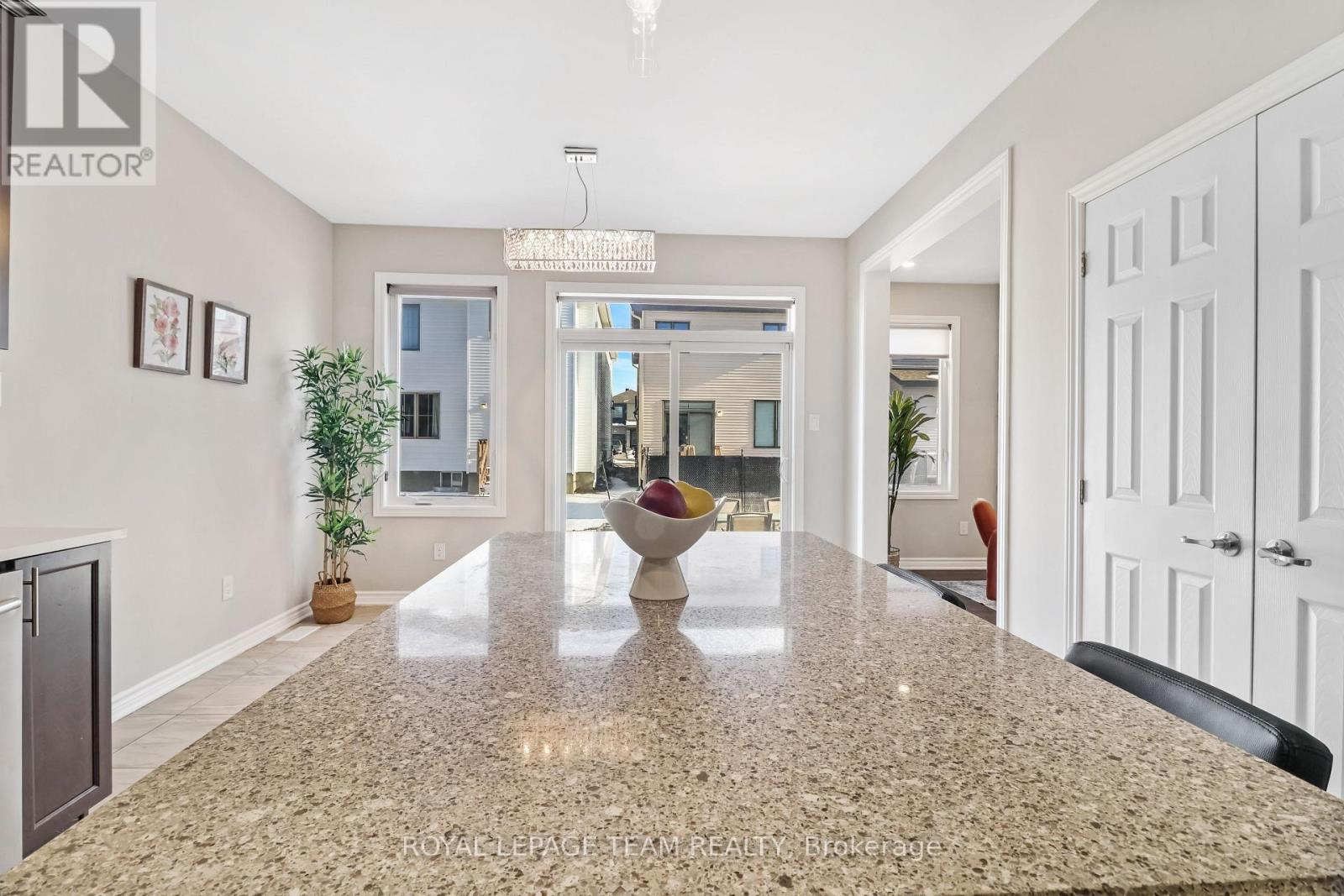 335 Rue Des Soldats Riendeau Street, Ottawa, Ontario K2J 6H4 - Photo 16 - X12921336