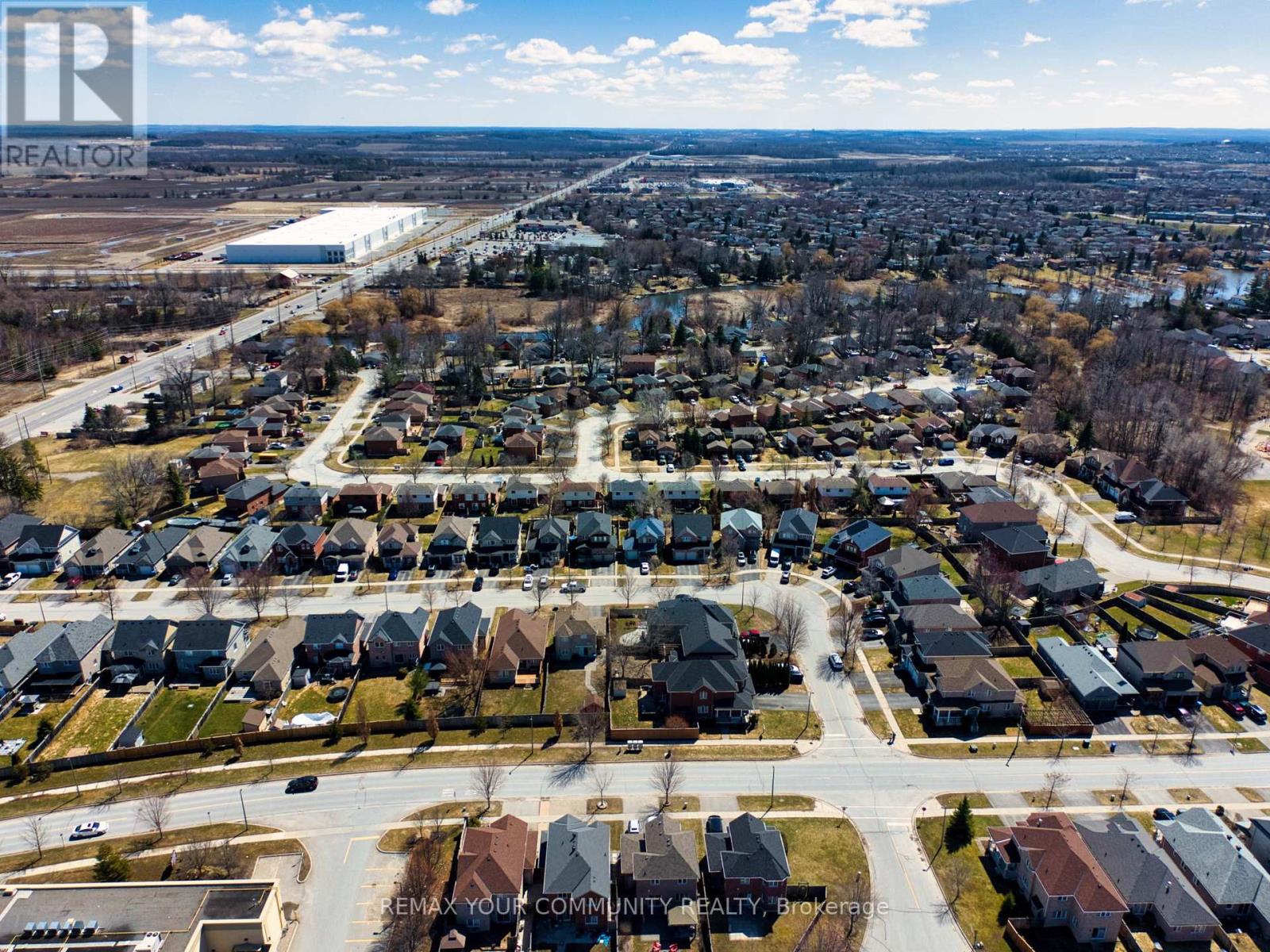 2 Laurelbank Crescent, Georgina, Ontario  L4P 4H6 - Photo 46 - N12913896