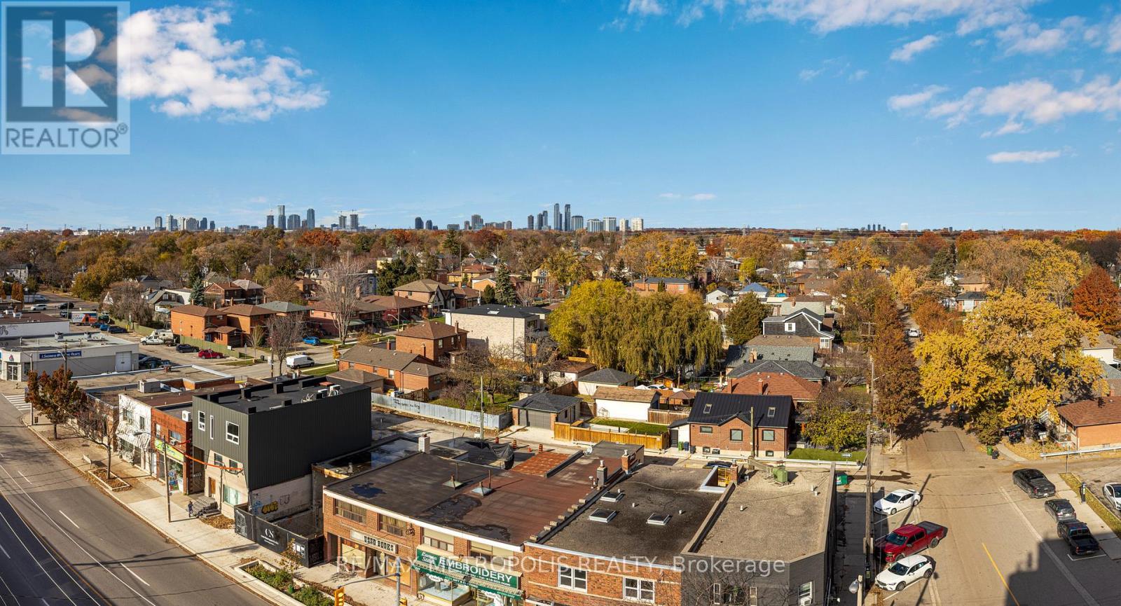 Ph10 - 689 The Queens Way, Toronto, Ontario  M8Y 0C8 - Photo 18 - W12991774