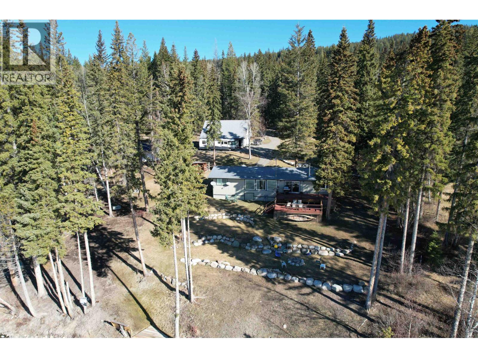 5780 Timothy Lake Road, 100 Mile House, British Columbia  V0K 1T0 - Photo 36 - R3094293