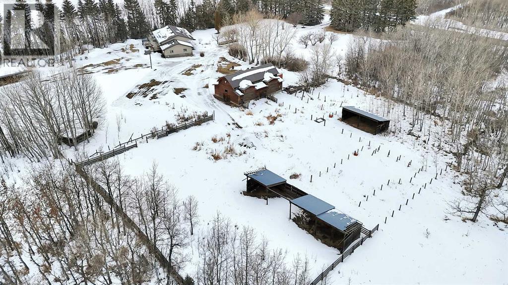 27137 Highway 42, Rural Red Deer County, Alberta  T0M 1R0 - Photo 1 - A2293336