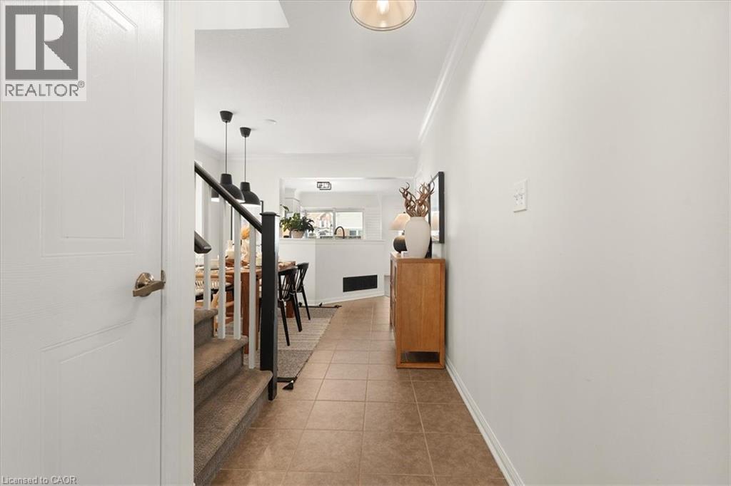 48 Manhattan Circle, Cambridge, Ontario  N3C 0C4 - Photo 5 - 40814633