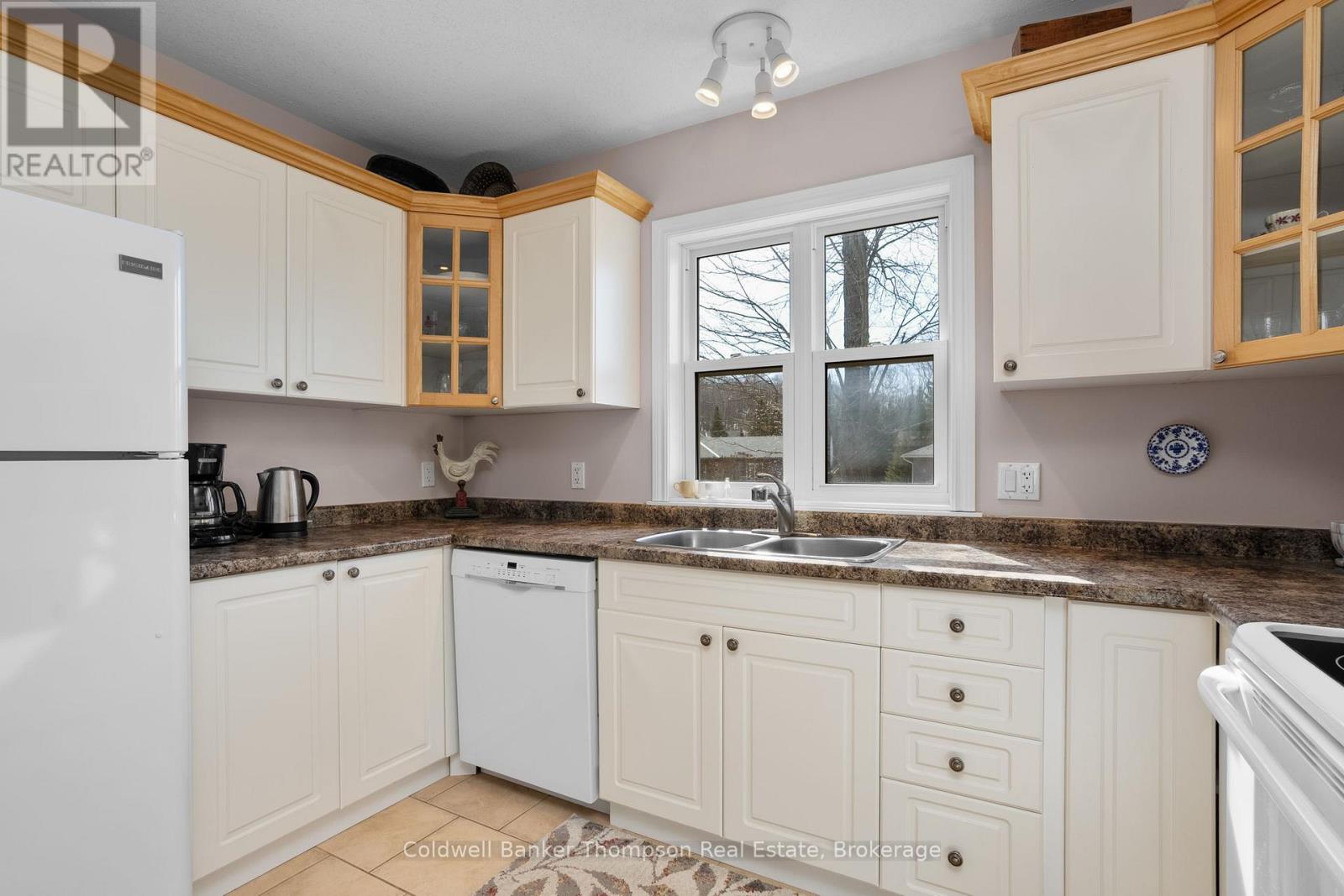 5 Northdown Street, Huntsville, Ontario P1H 2R3 - Photo 13 - X12992036