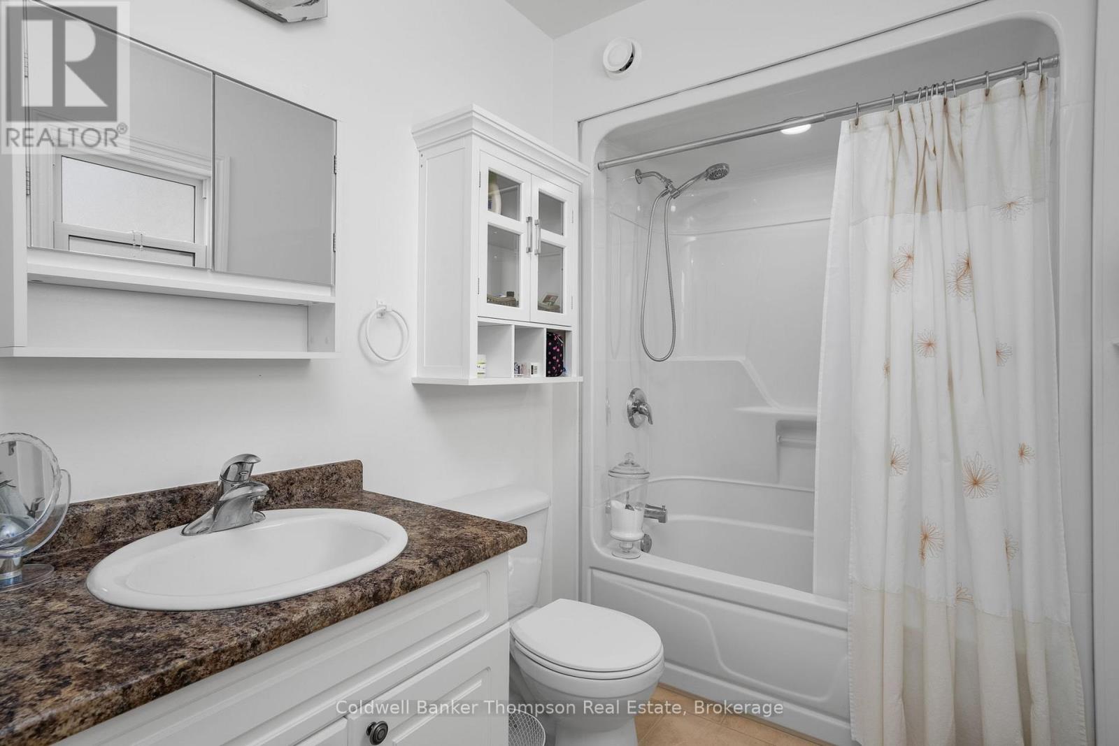 5 Northdown Street, Huntsville, Ontario P1H 2R3 - Photo 19 - X12992036