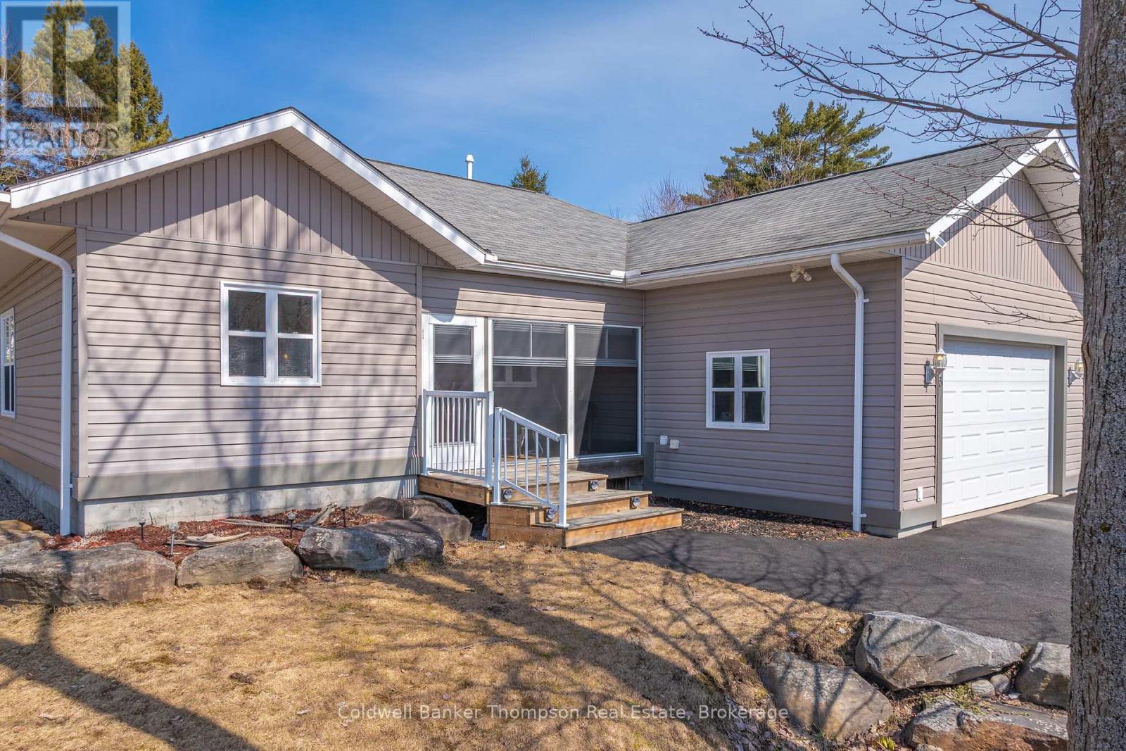 5 Northdown Street, Huntsville, Ontario P1H 2R3 - Photo 44 - X12992036