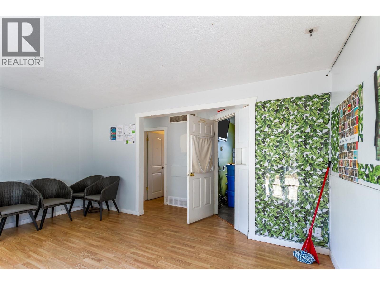 22041 Dewdney Trunk Road, Maple Ridge, British Columbia  V2X 3H3 - Photo 12 - R3110277