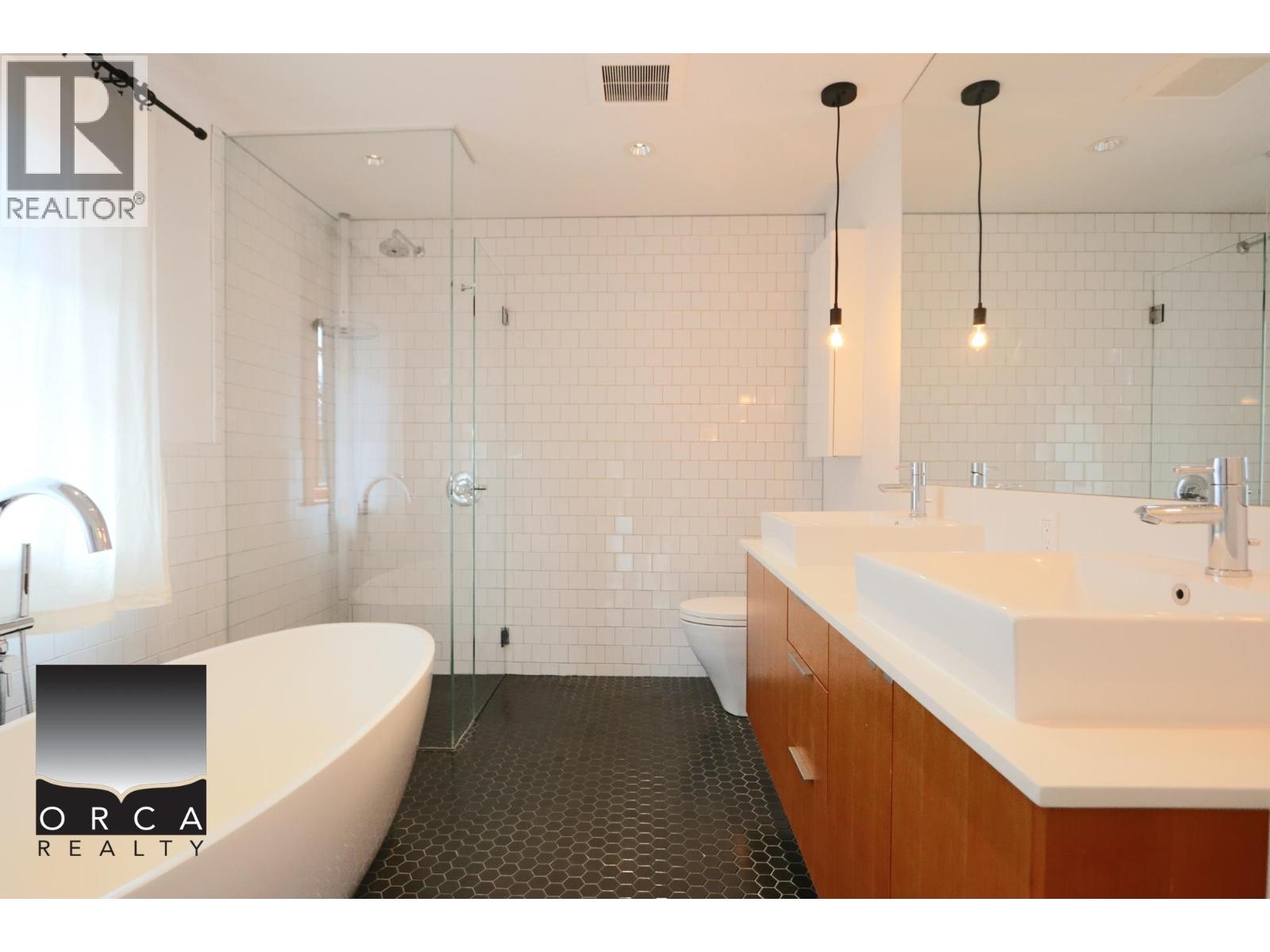 466 Brand Street, North Vancouver, British Columbia  V7N 1G1 - Photo 19 - R3108274