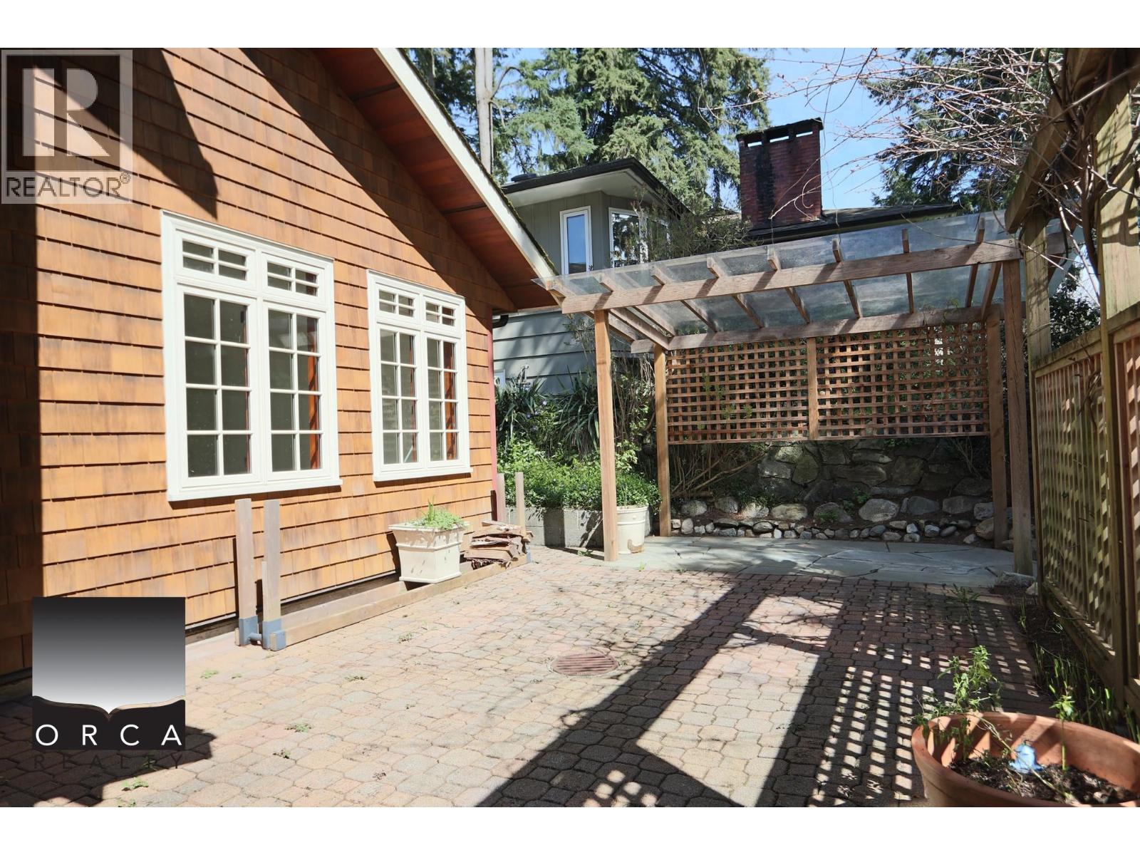 466 Brand Street, North Vancouver, British Columbia  V7N 1G1 - Photo 24 - R3108274