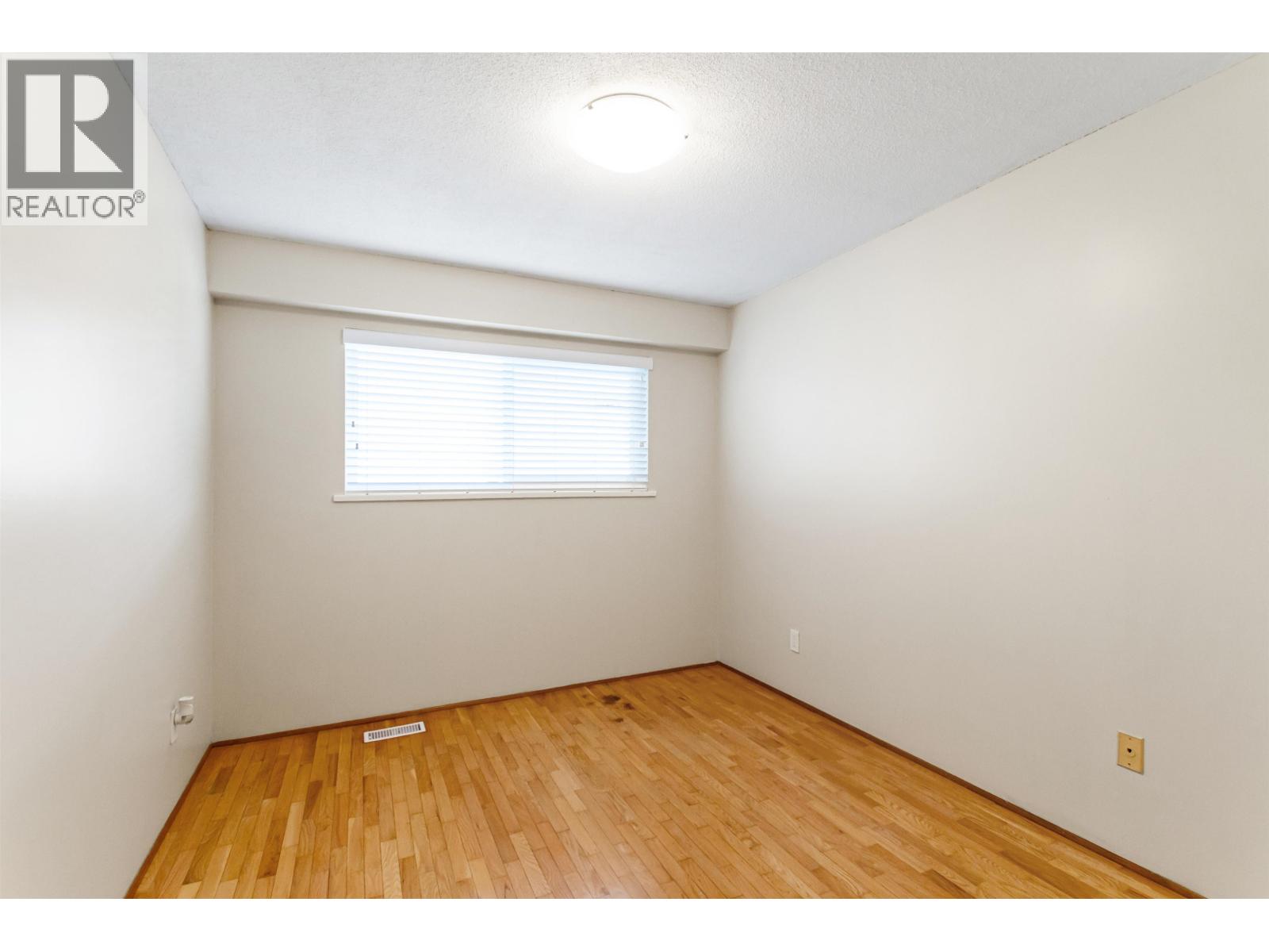 6072 Selma Avenue, Burnaby, British Columbia  V5H 3R2 - Photo 16 - R3093926