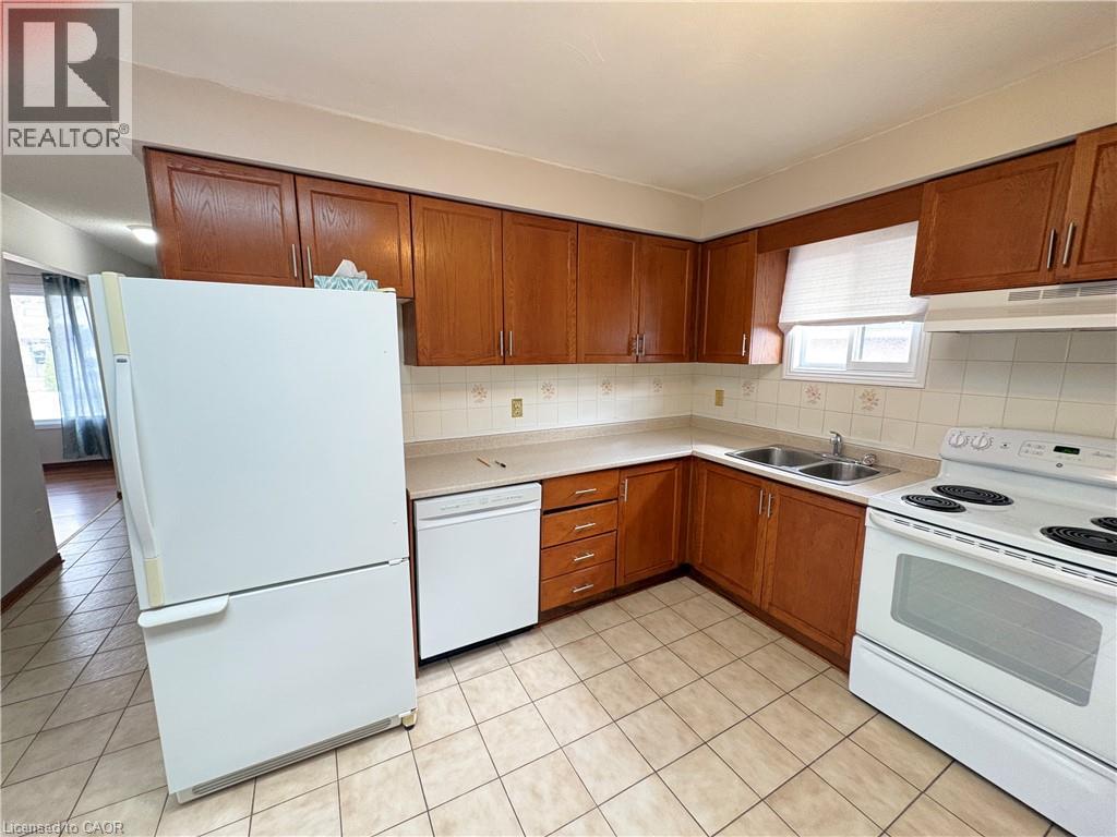 358 Templemead Drive, Hamilton, Ontario  L8W 3G3 - Photo 7 - 40820152