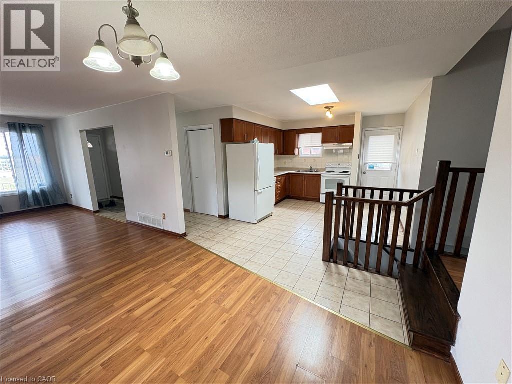 358 Templemead Drive, Hamilton, Ontario  L8W 3G3 - Photo 8 - 40820152