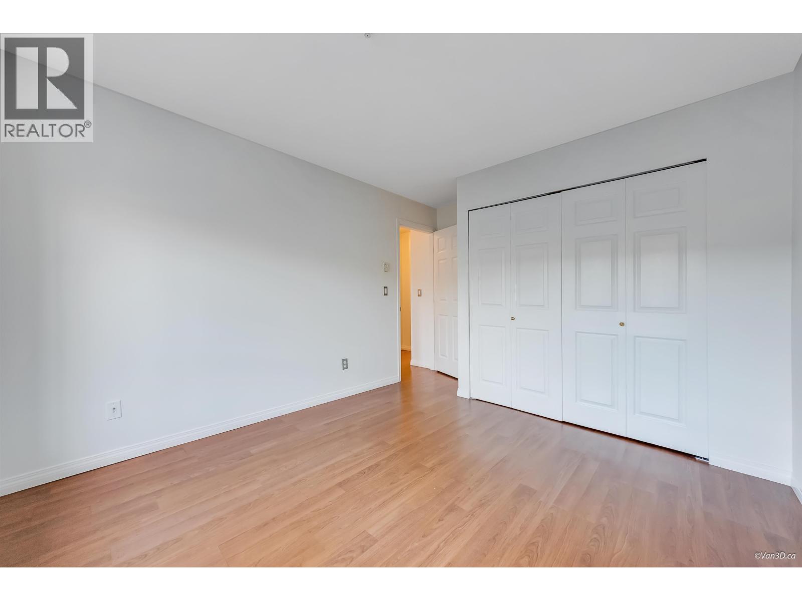 127 6588 Southoaks Crescent, Burnaby, British Columbia  V5E 4K1 - Photo 11 - R3110411