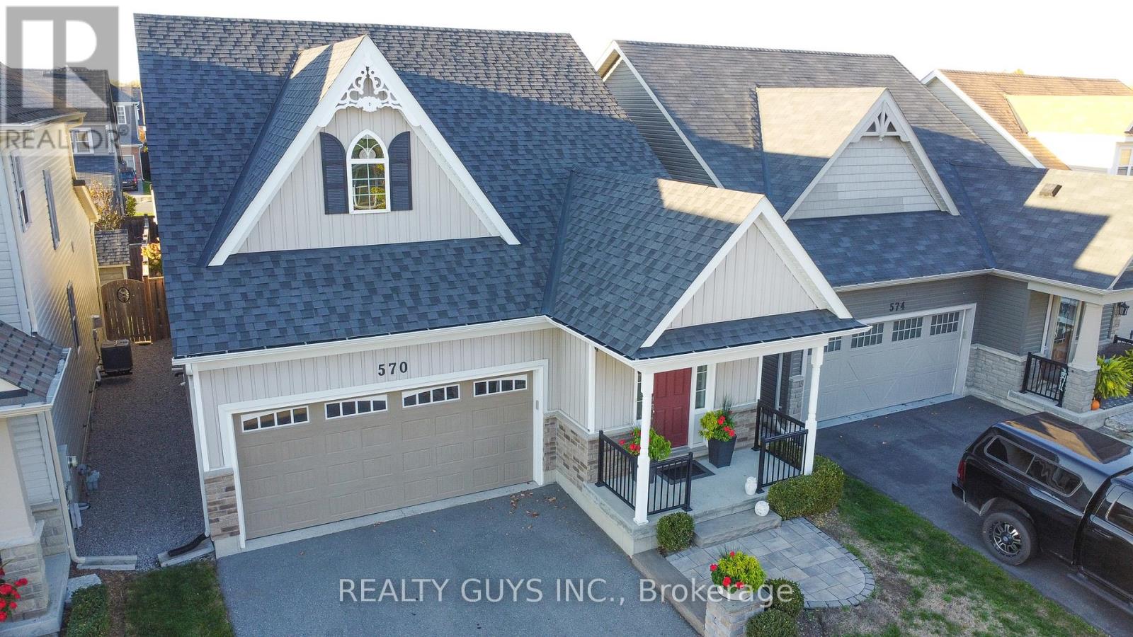 570 Grange Way, Peterborough, Ontario  K9H 0G5 - Photo 1 - X12992044