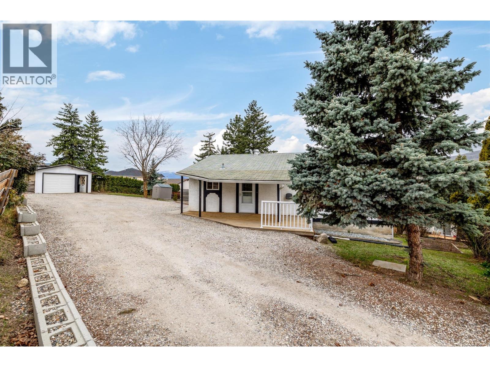 4404 Westview Drive, Vernon, British Columbia  V1T 7M6 - Photo 2 - 10381964